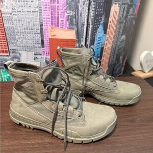 NIke SFB Field 6” green